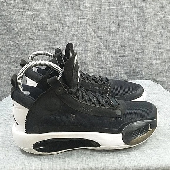 Nike Air Jordan XXXlV 34 BG Eclipse black / white sz 4.5Y bq3384-001